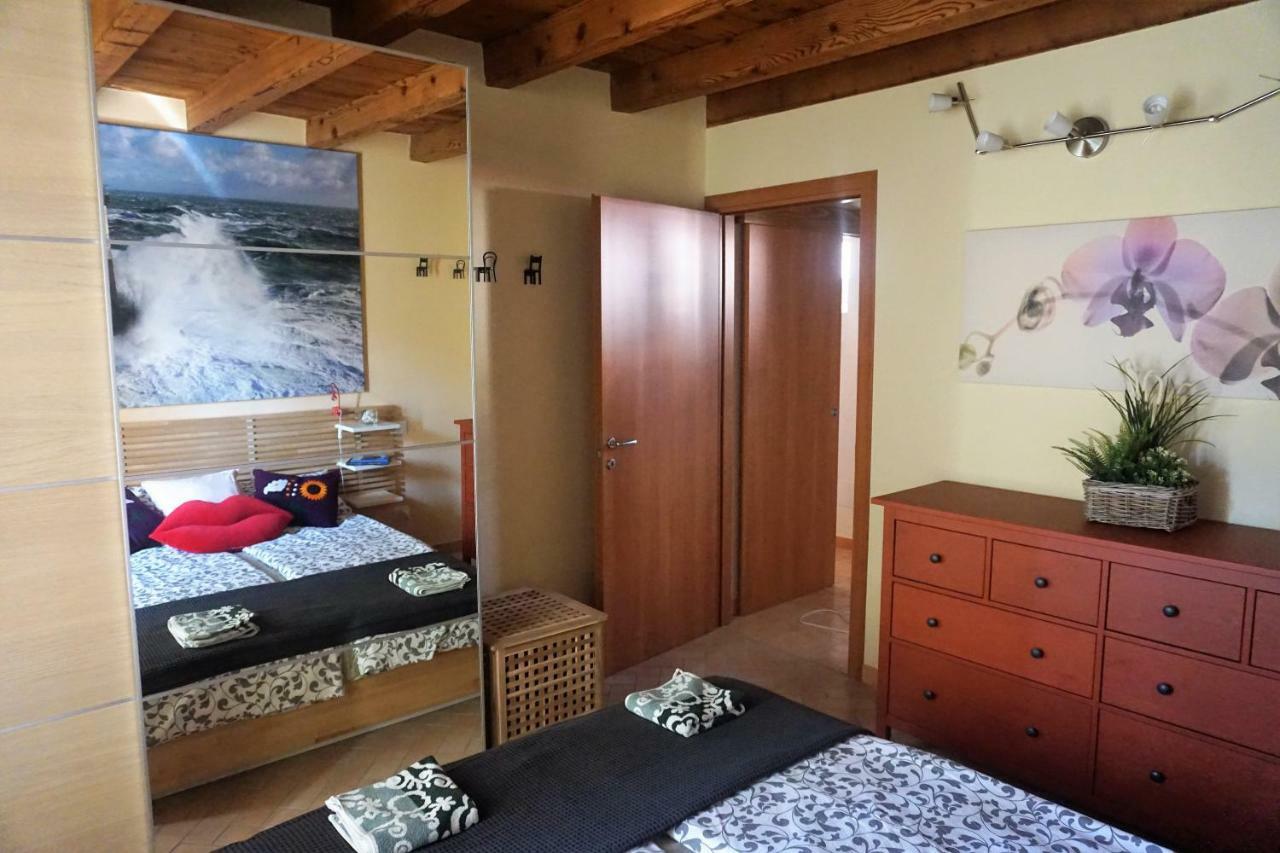 Ferienwohnung La Casa Di Edone Monzambano Exterior foto