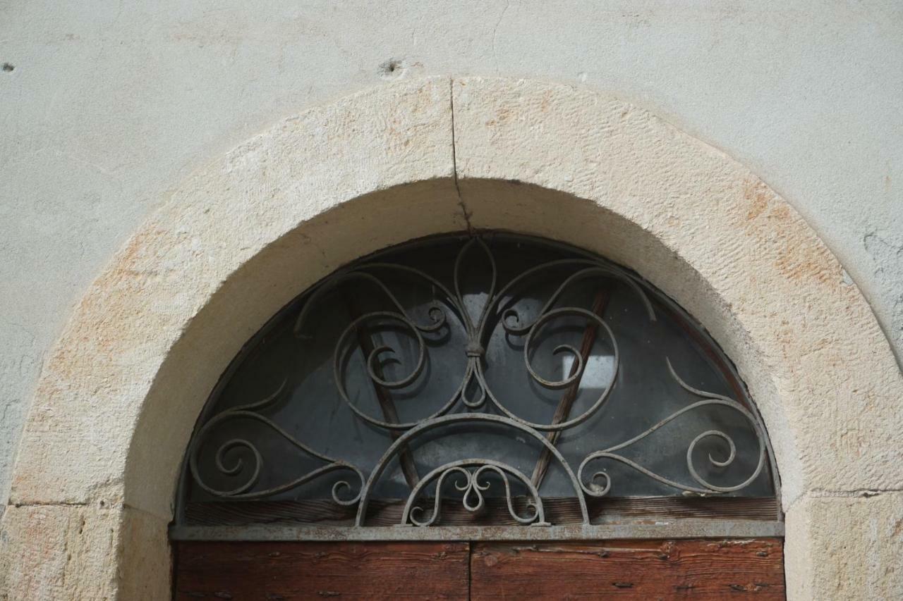 Ferienwohnung La Casa Di Edone Monzambano Exterior foto