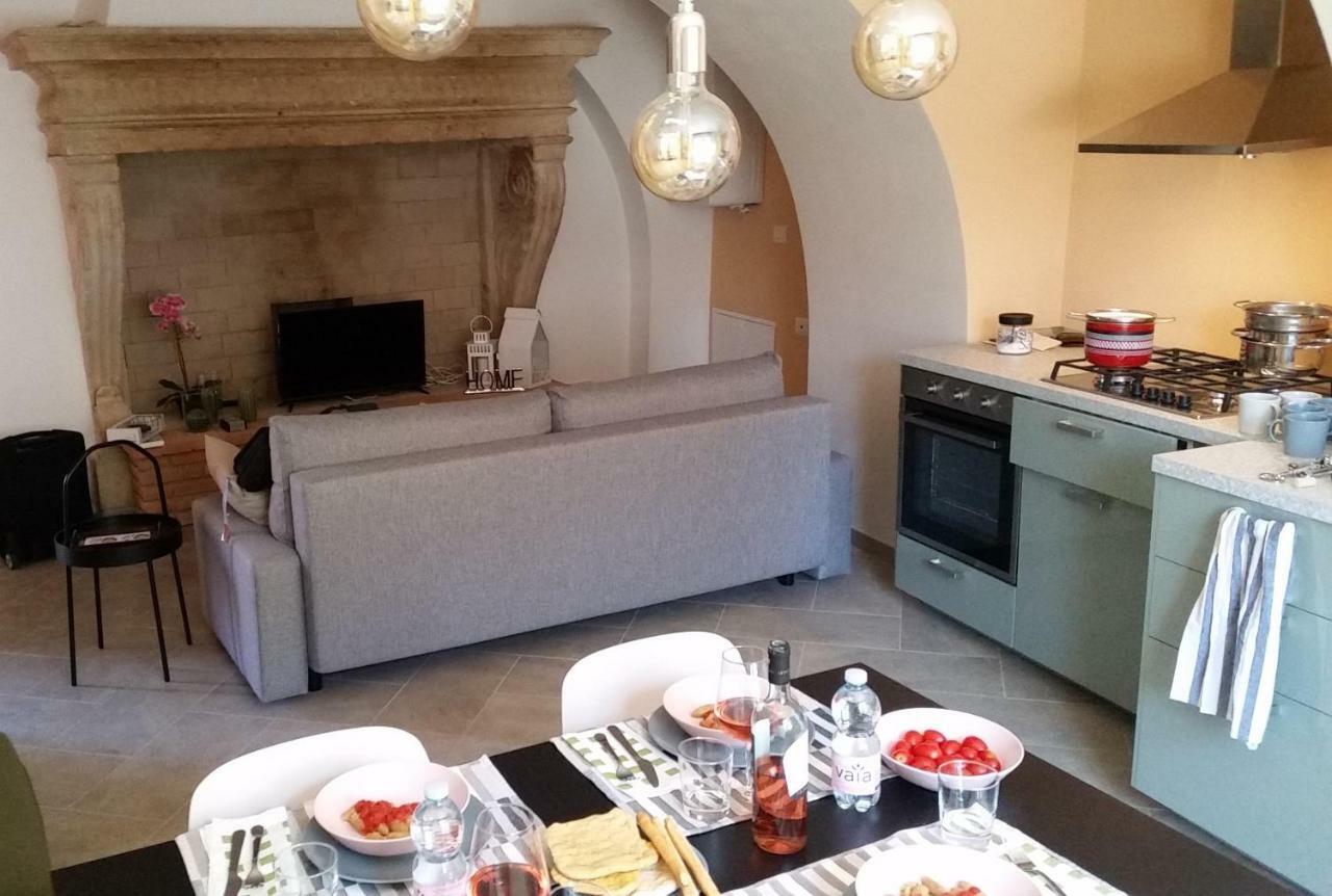 Ferienwohnung La Casa Di Edone Monzambano Exterior foto