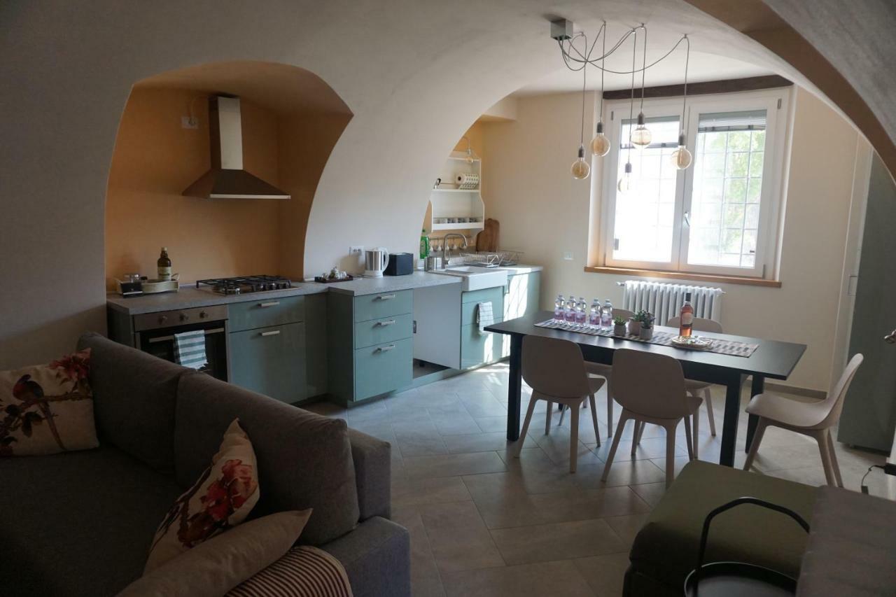 Ferienwohnung La Casa Di Edone Monzambano Exterior foto